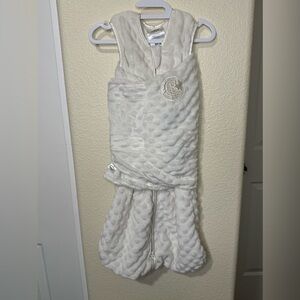 Halo swaddle sleep sack 3-6 months